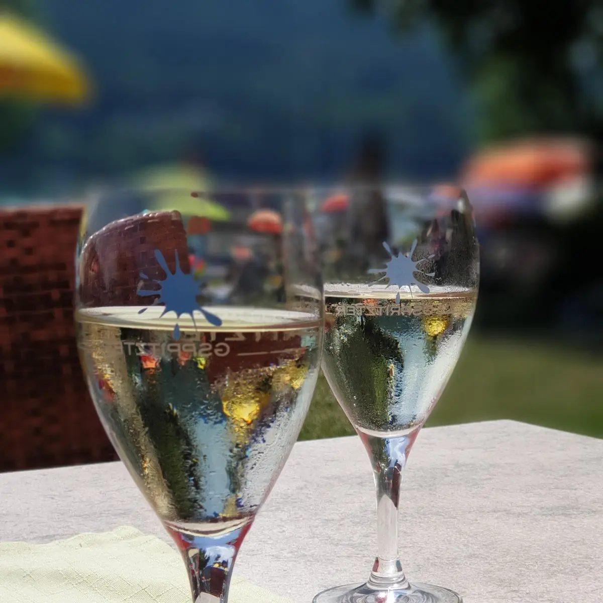 Weissweinschorle