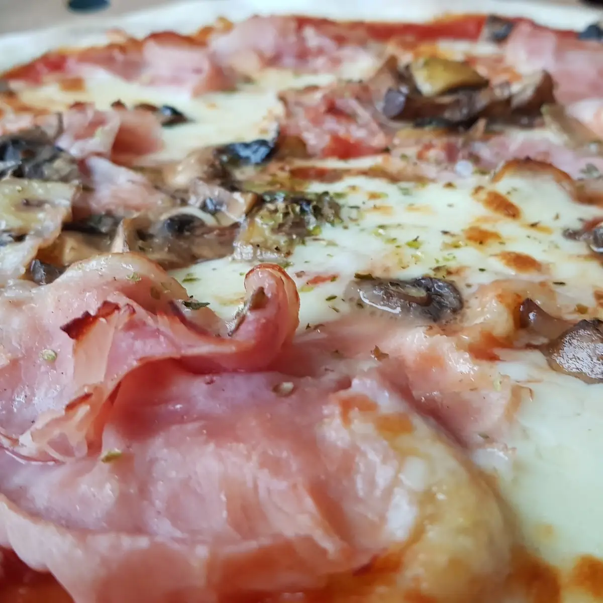 Pizza Prosciutto