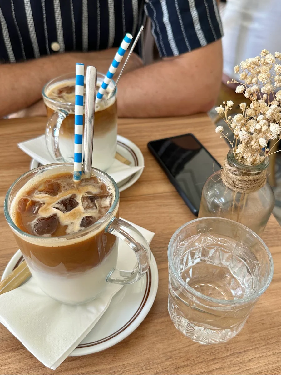 Iced Latte