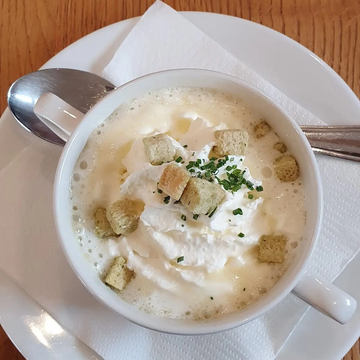 Spargelsuppe