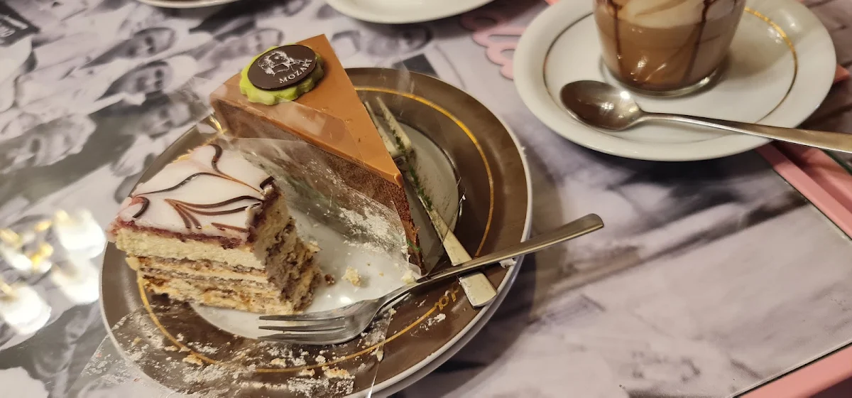 Cakes