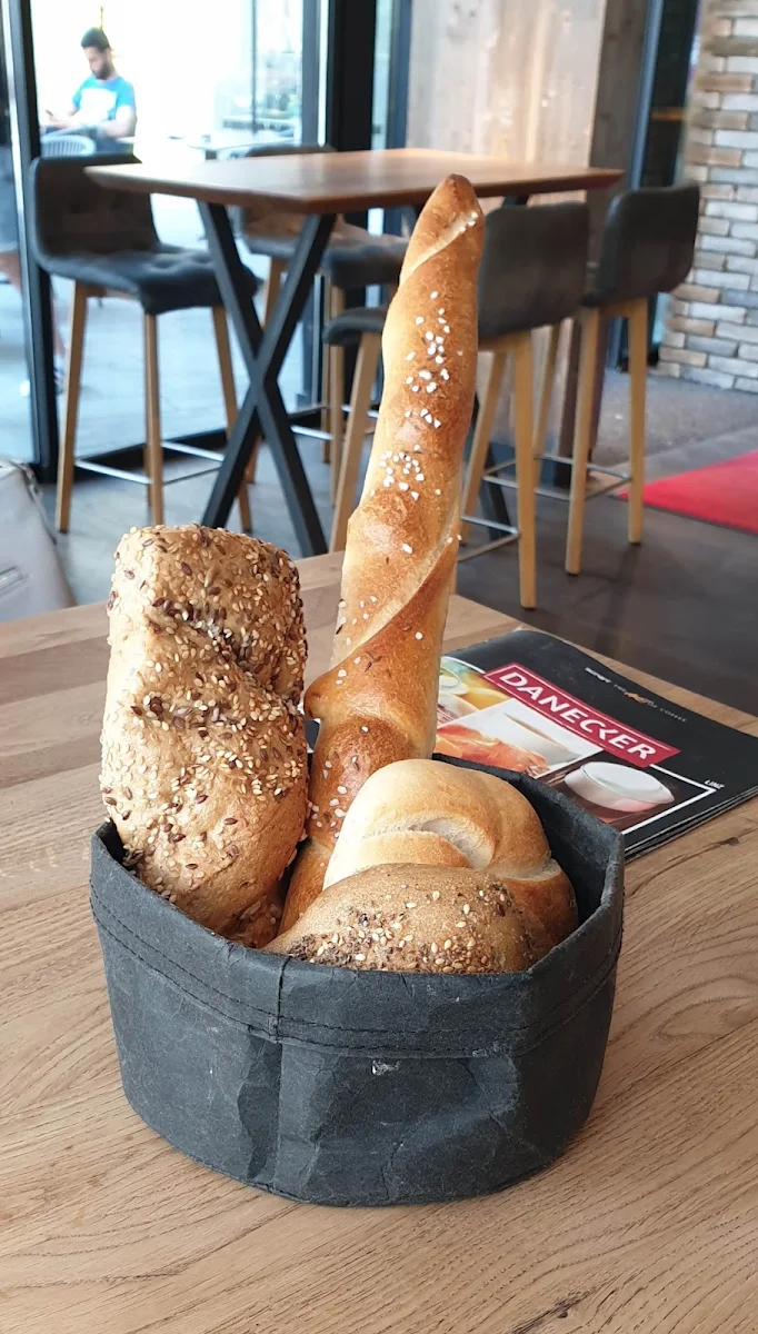 Sektfrühstück Das Körbchen