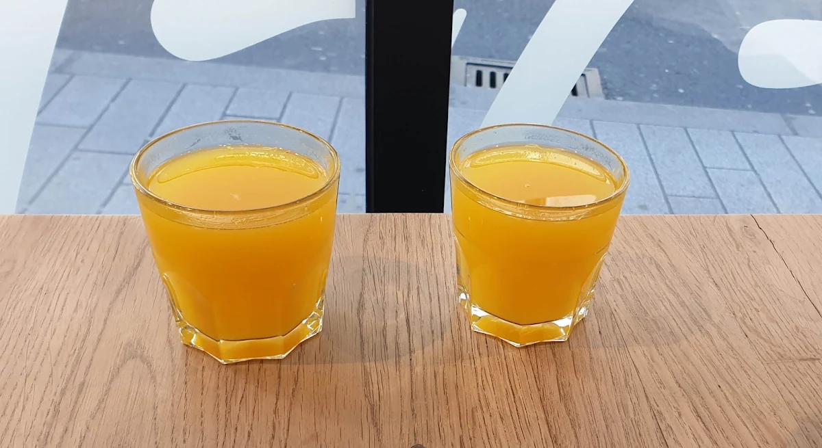 Sektfrühstück Orangensaft Frisch Gepresst