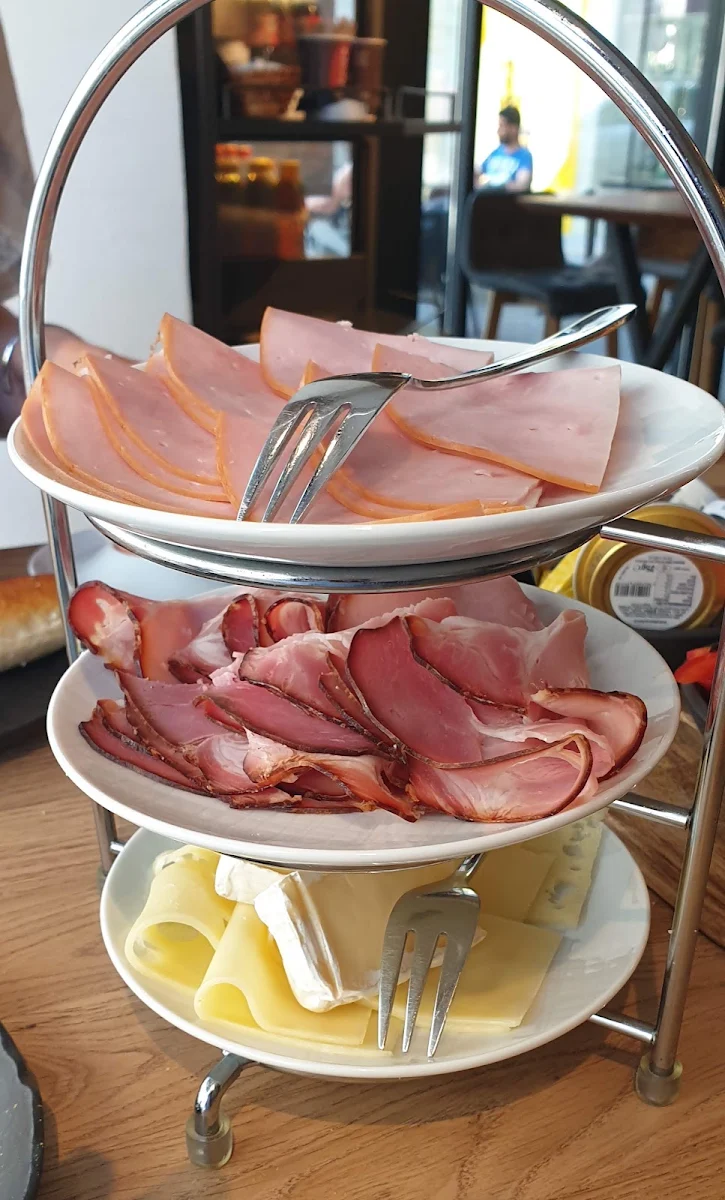 Sektfrühstück Schinken Und Käse