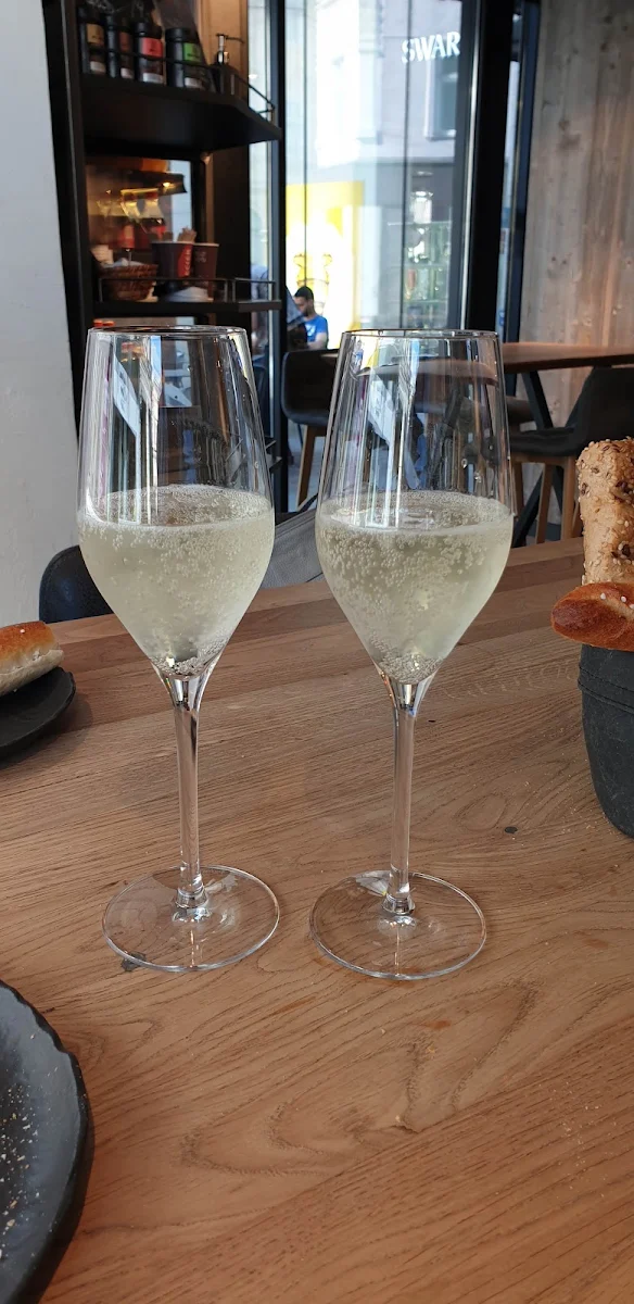 Sektfrühstück Sekt
