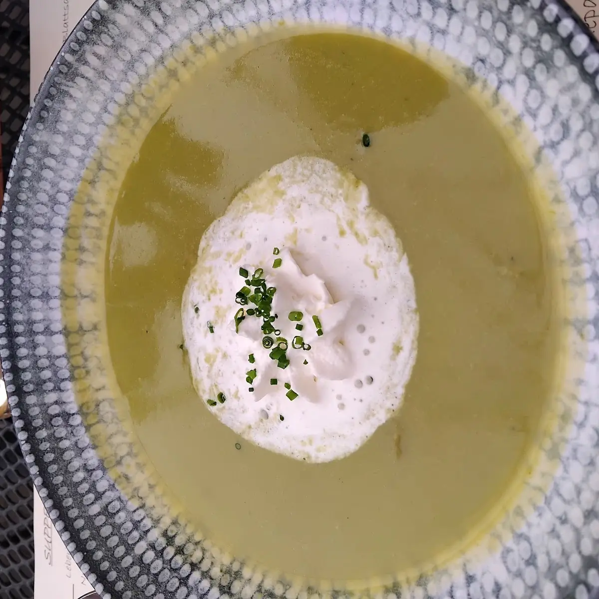 Grüne Spargelsuppe