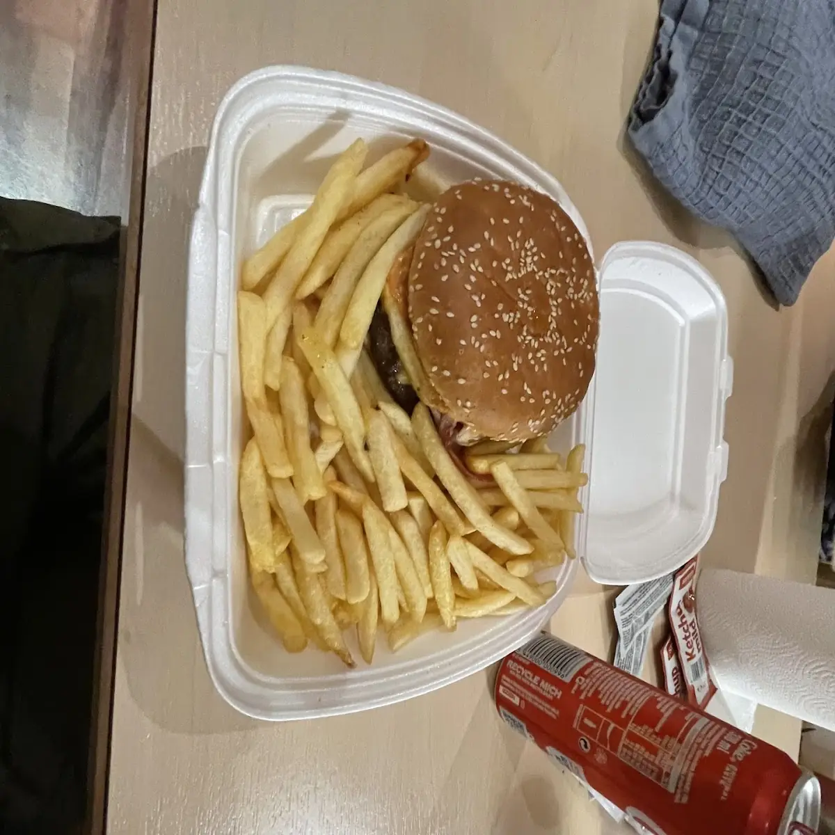 Brothers Burger