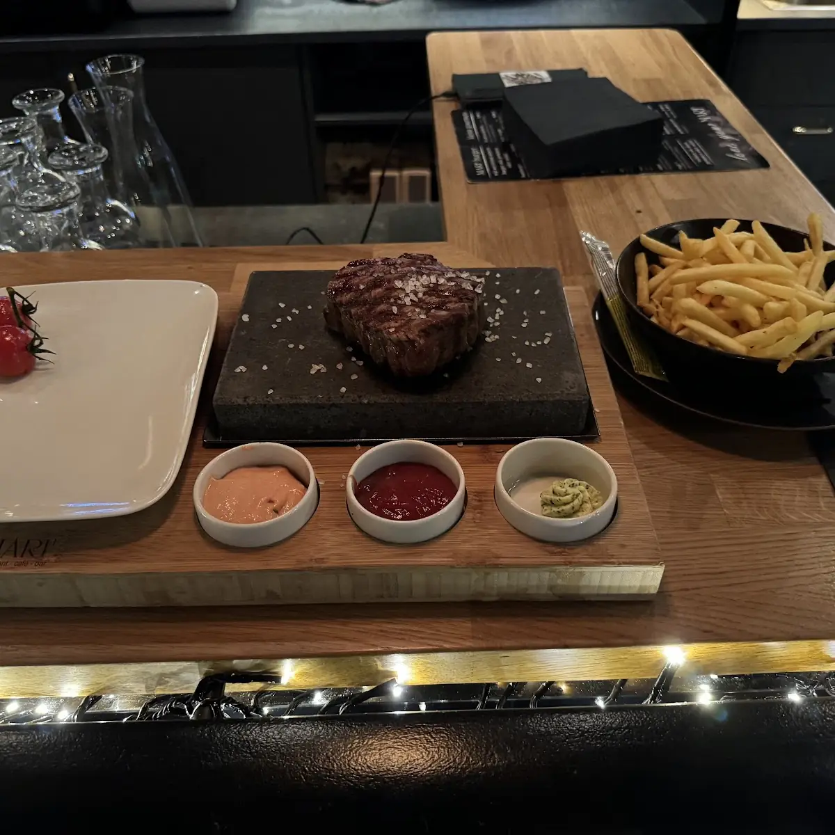 Hot Stone Rinderfilet 200g