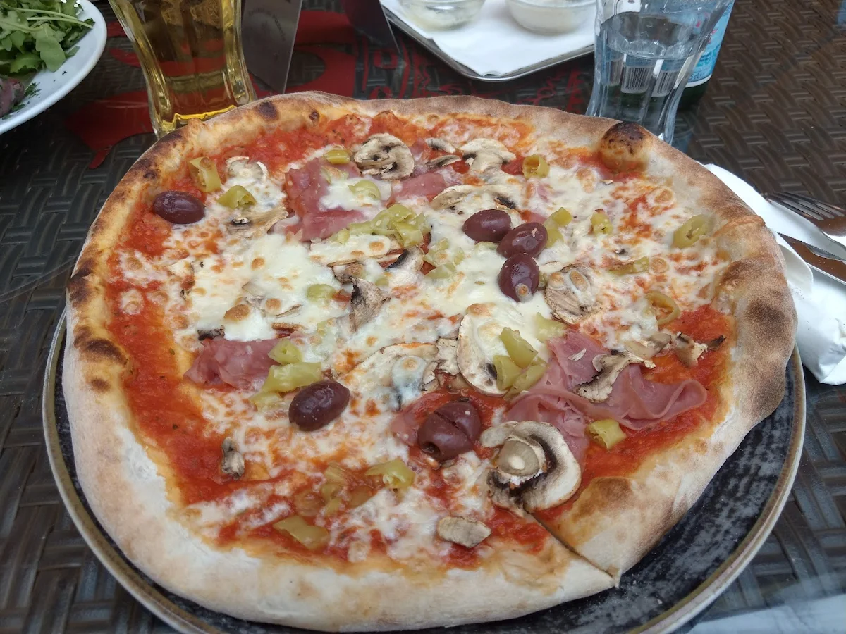 Pizza Capriciosa