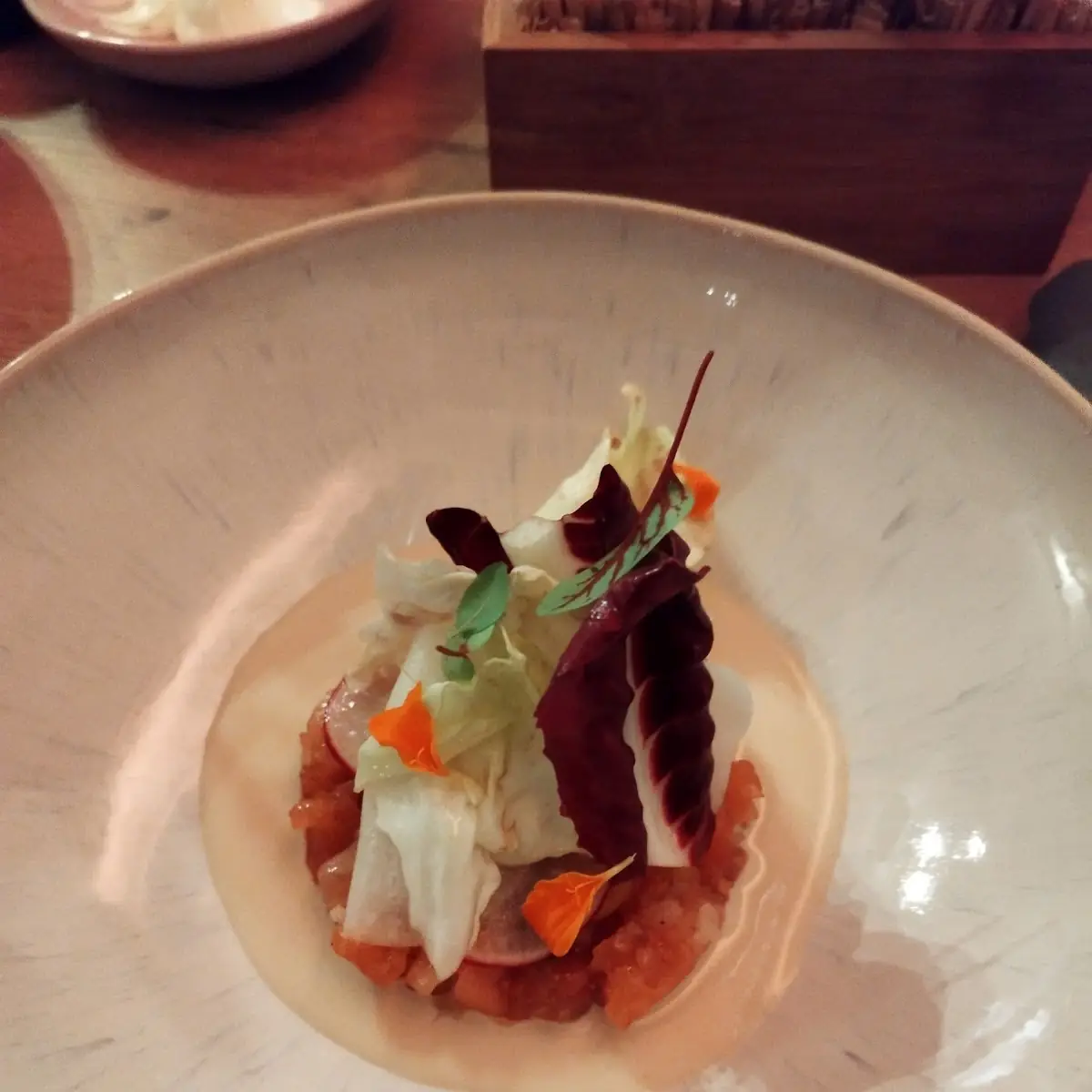 Millstätter Lachsforelle Rettich Zitrus Ajo Blanco
