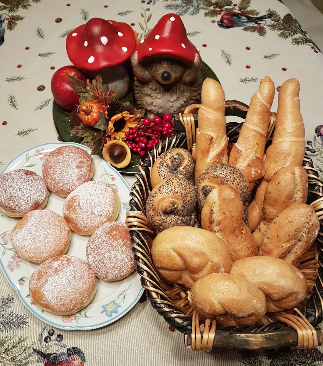 Feine Krapfen Und Frisches Gebäck