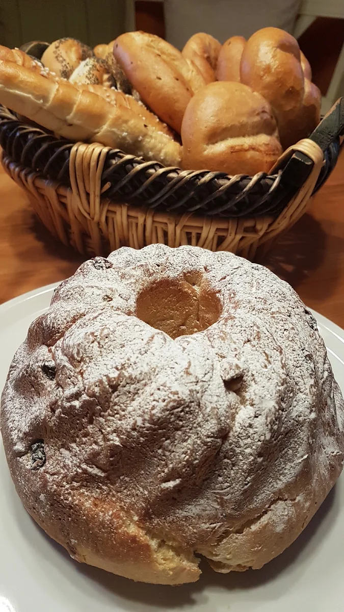 Fröstl's Germgugelhupf Nach Oma's Rezept