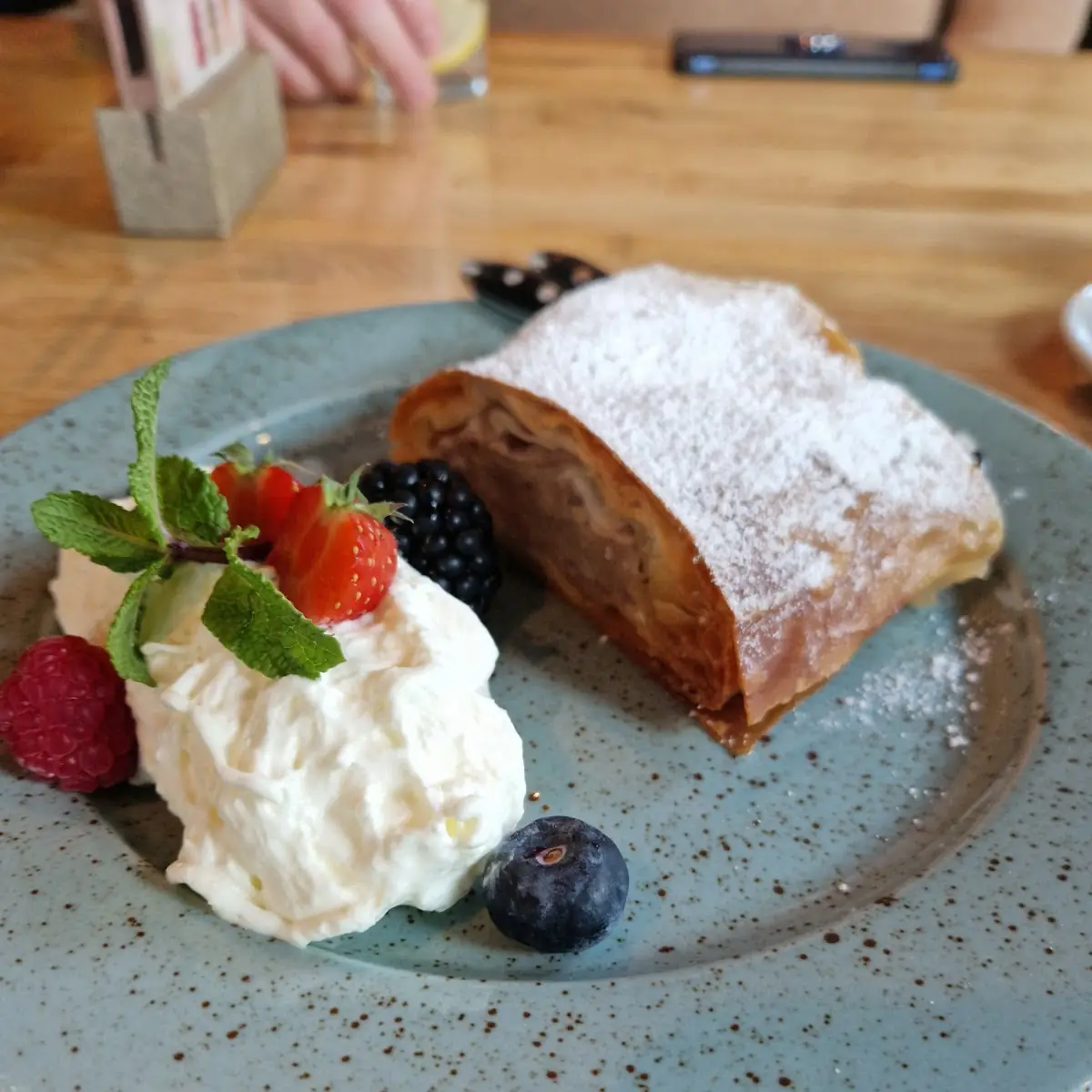 Apfelstrudel