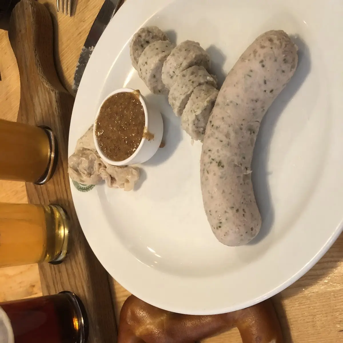 Weisswurst Mit Pretzel