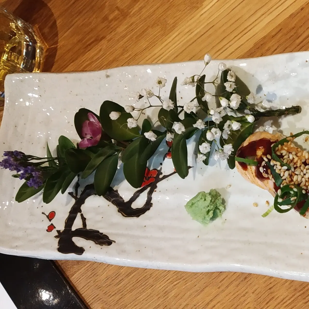 Lachs Sushi Teriyakisauce