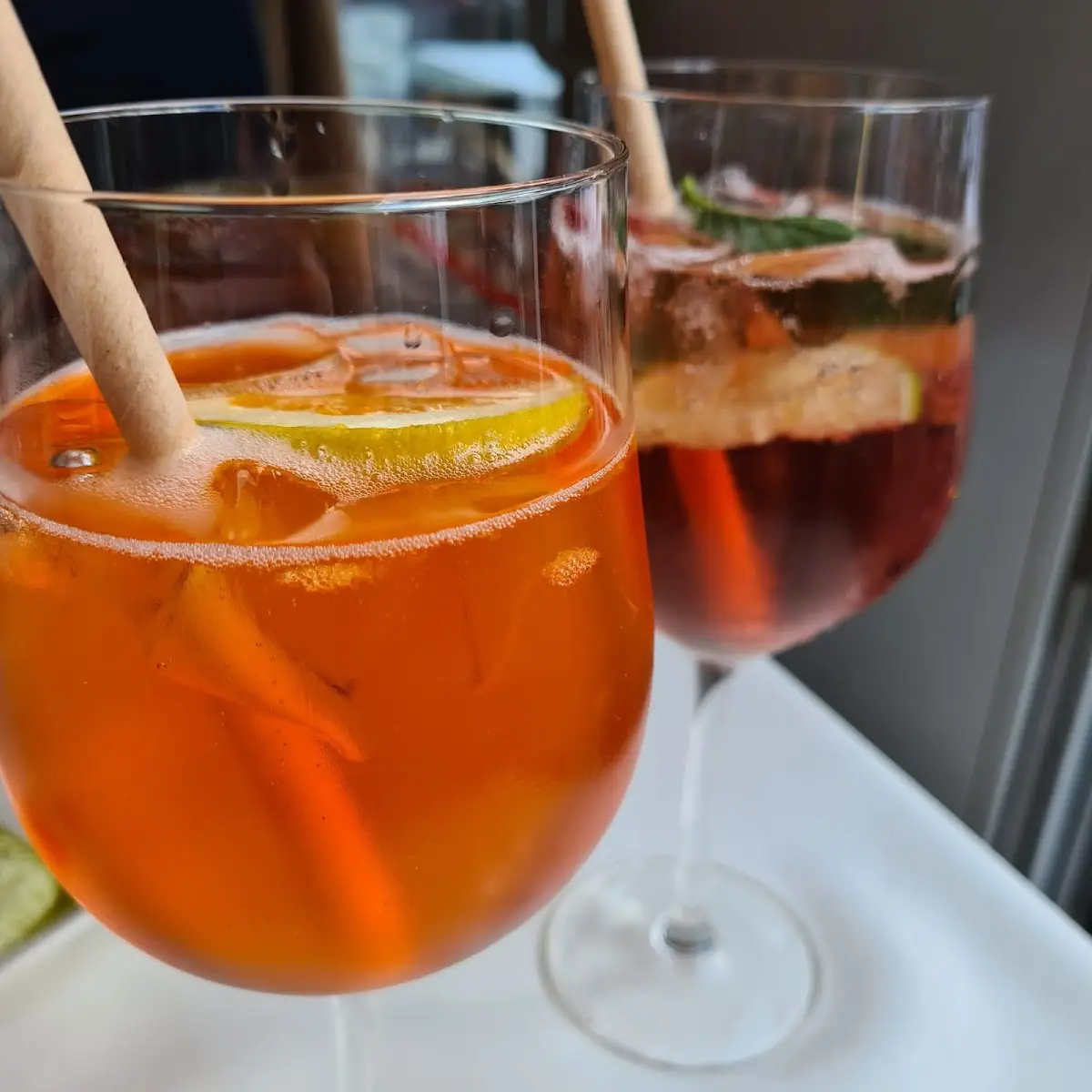 Aperol Spritz Und Chilerols