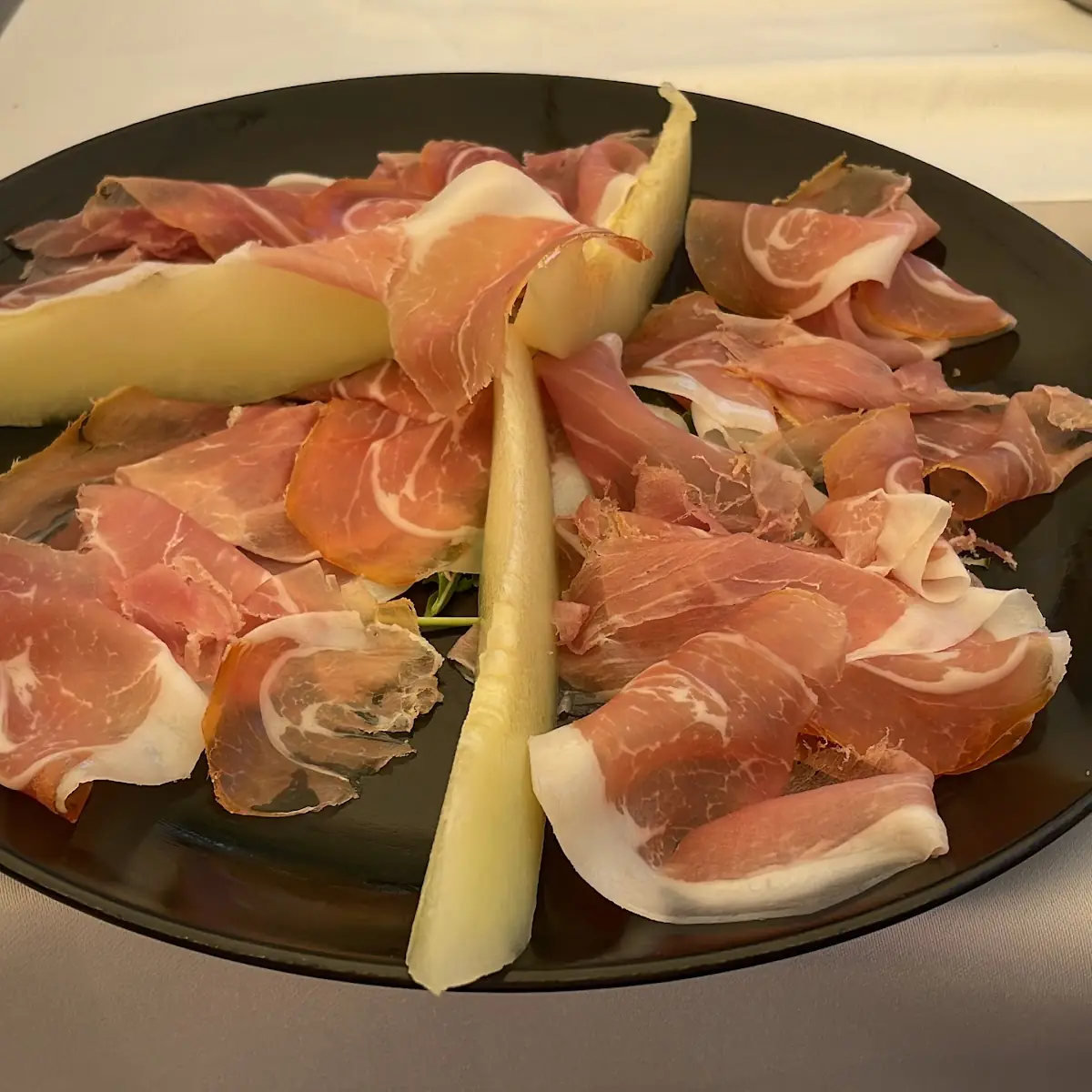Prosciutto E Melone