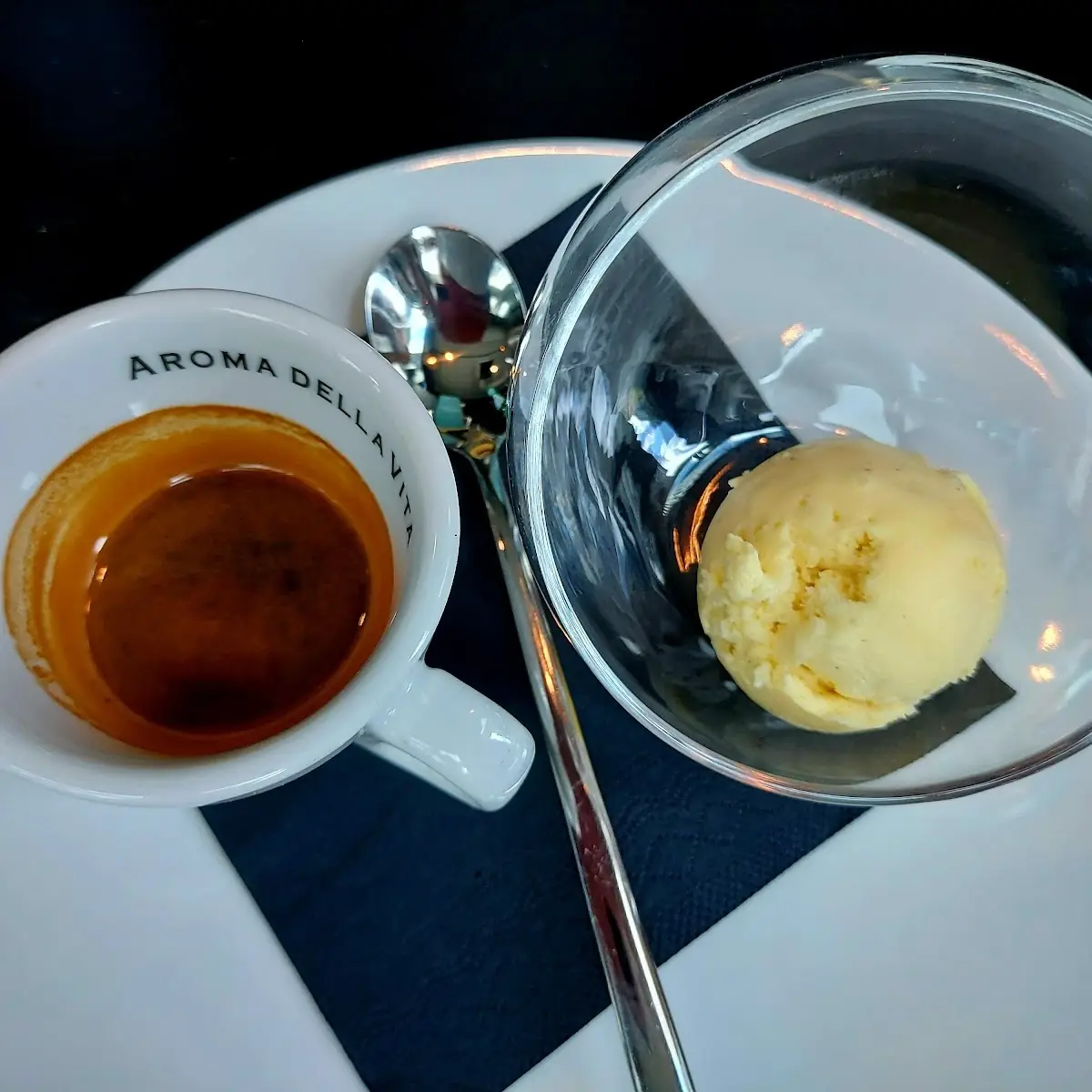 Affogato Al Cafe