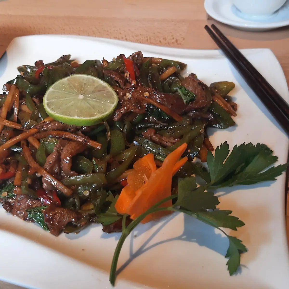Pad Kra Pao Neua
