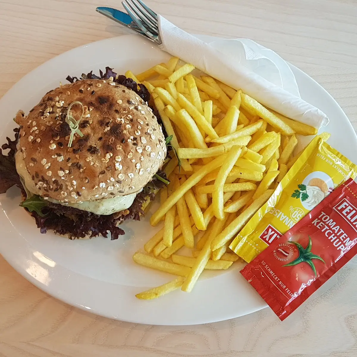 Vintage Burger