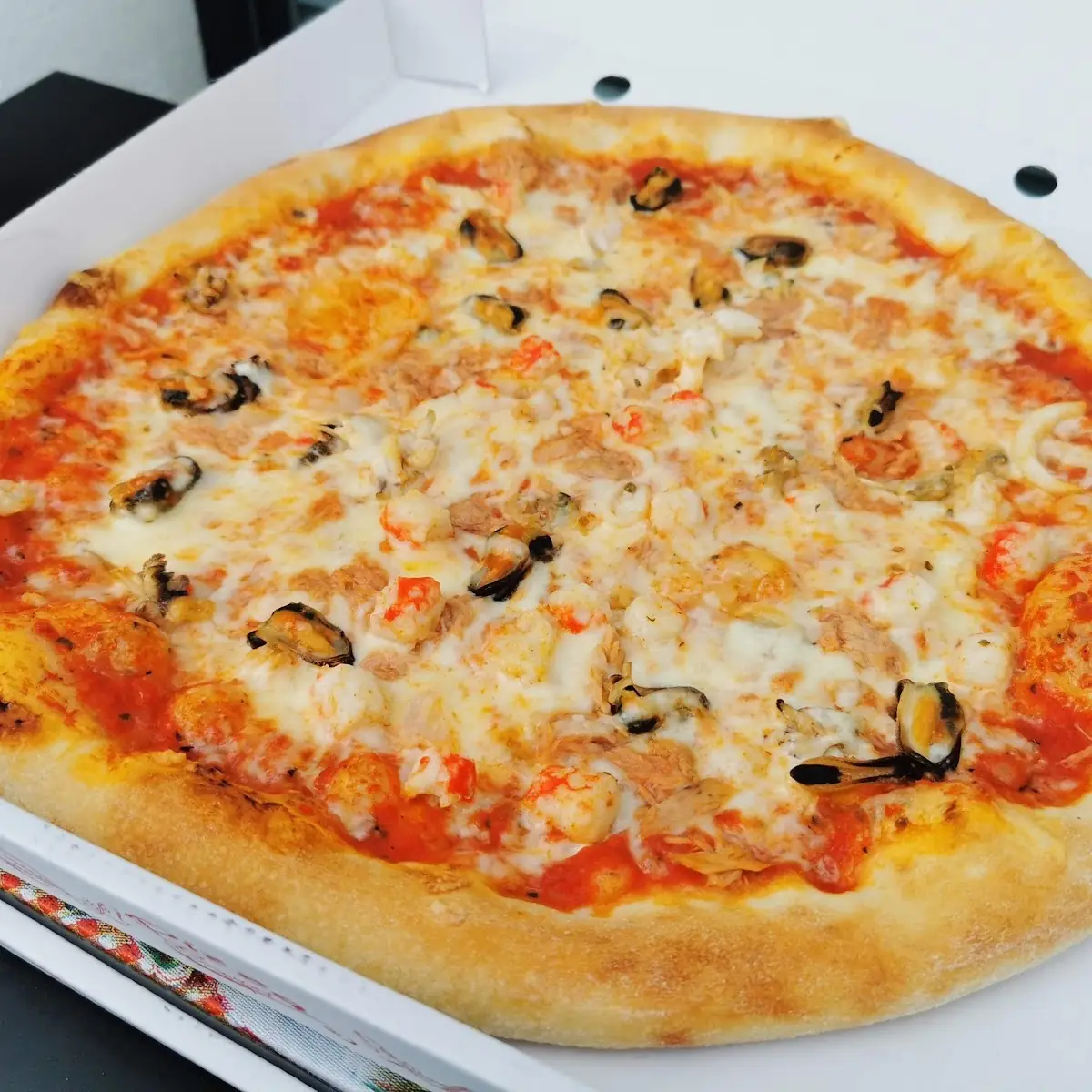 Pizza Frutti Di Mare