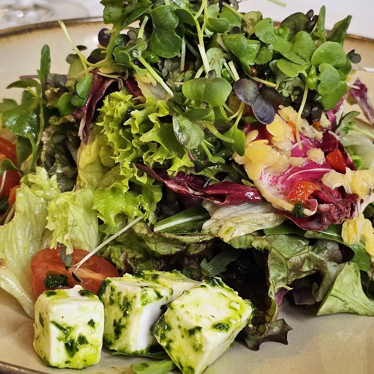 Frühlingsalat