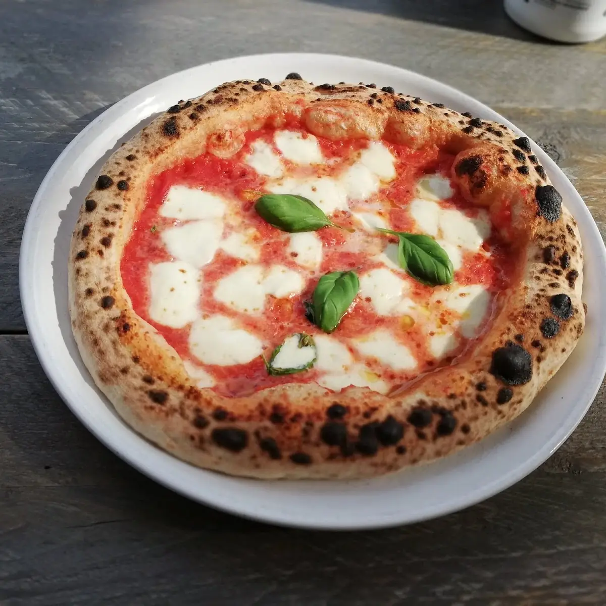Pizza Napoli