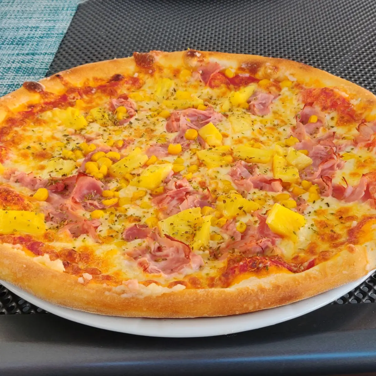 Pizza Hawei