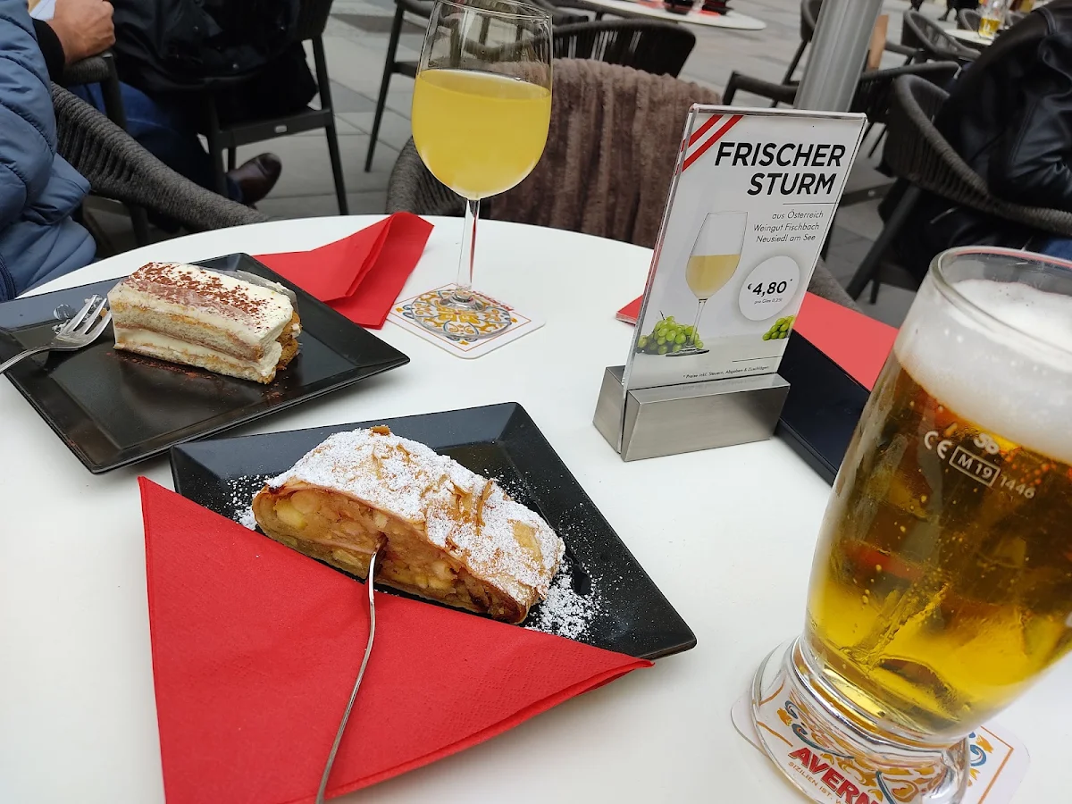 Apfelstrudel