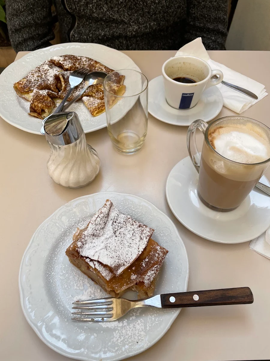 Apple Strudel
