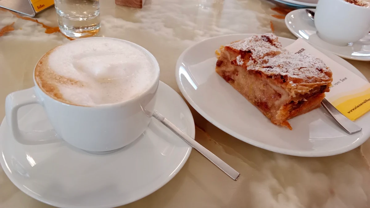 Apfelstrudel