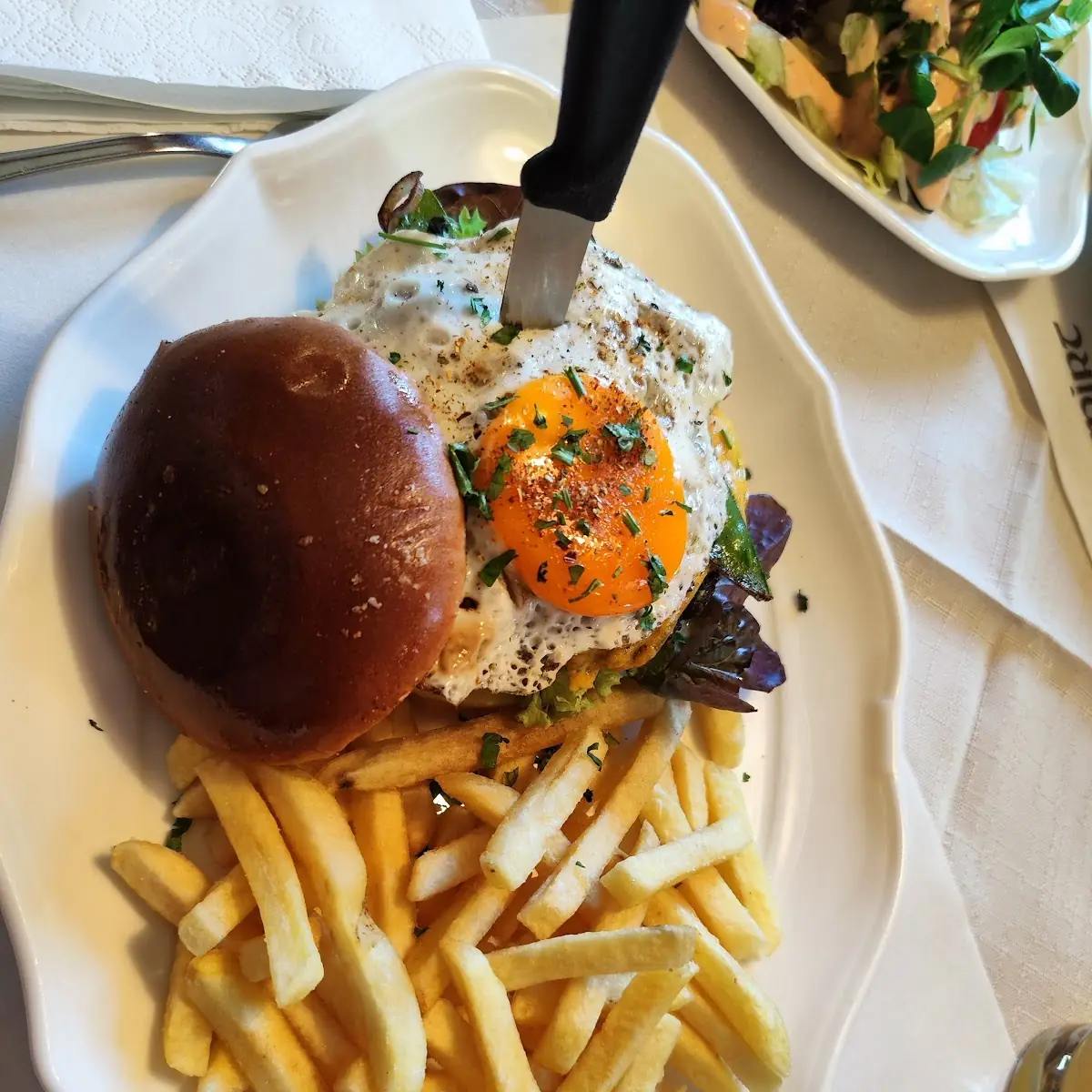 Hausburger