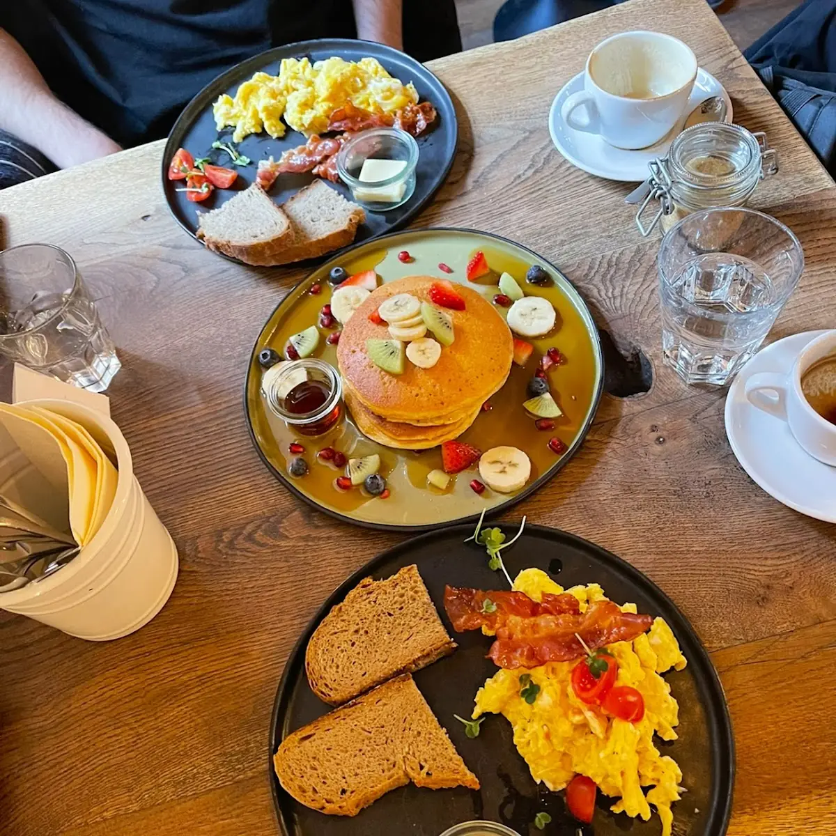 Scrambled Eggs & Pancakes