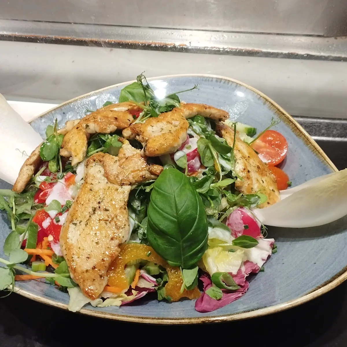 Gegrillte Puten Mit Salat