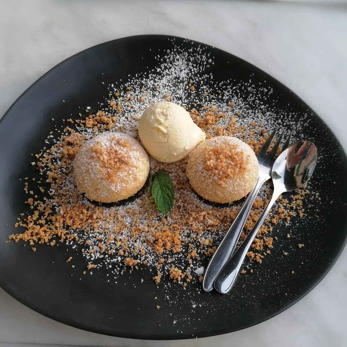 Marillentopfenknödel
