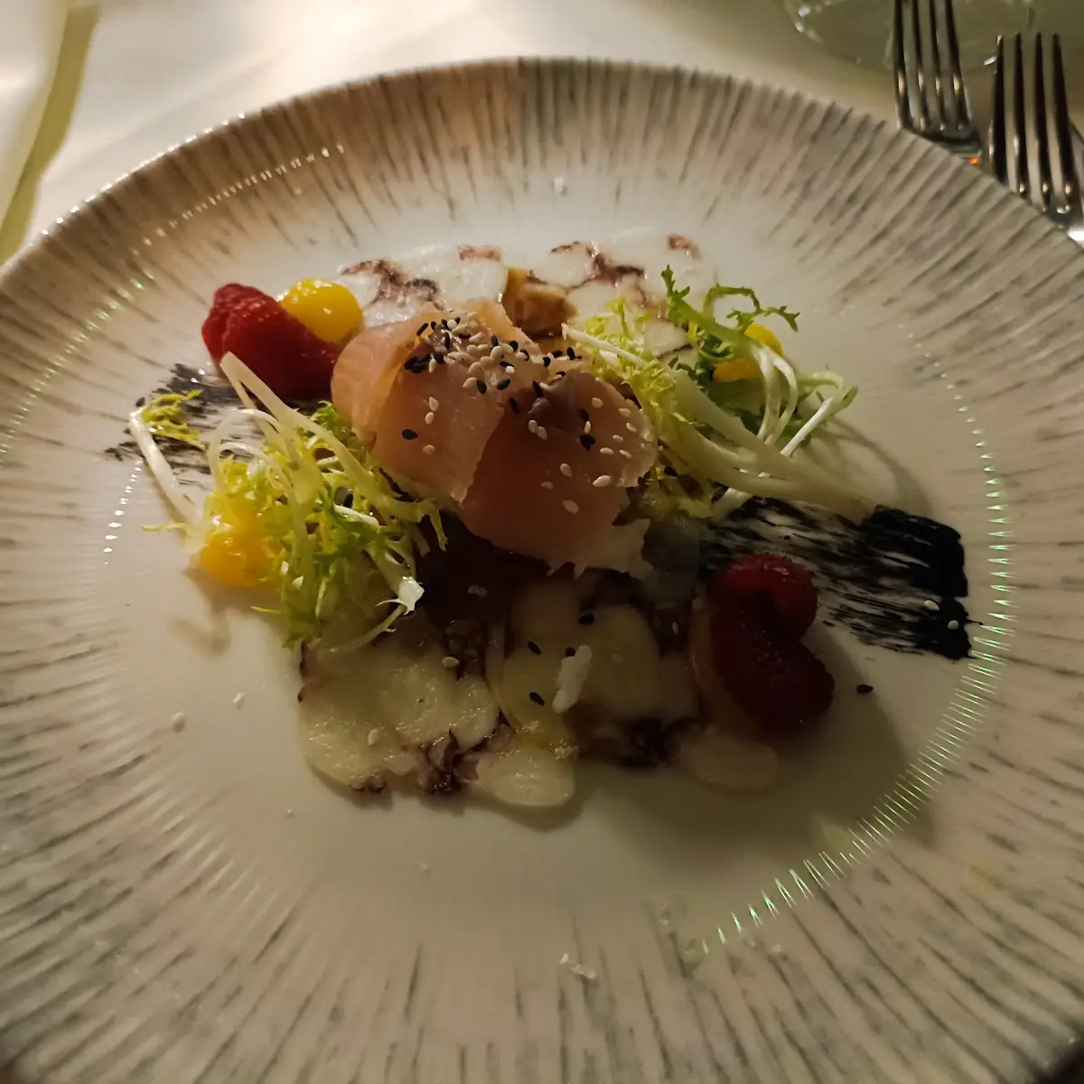Fisch Carpaccio
