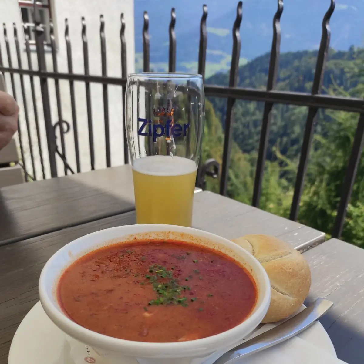 Gulaschsuppe
