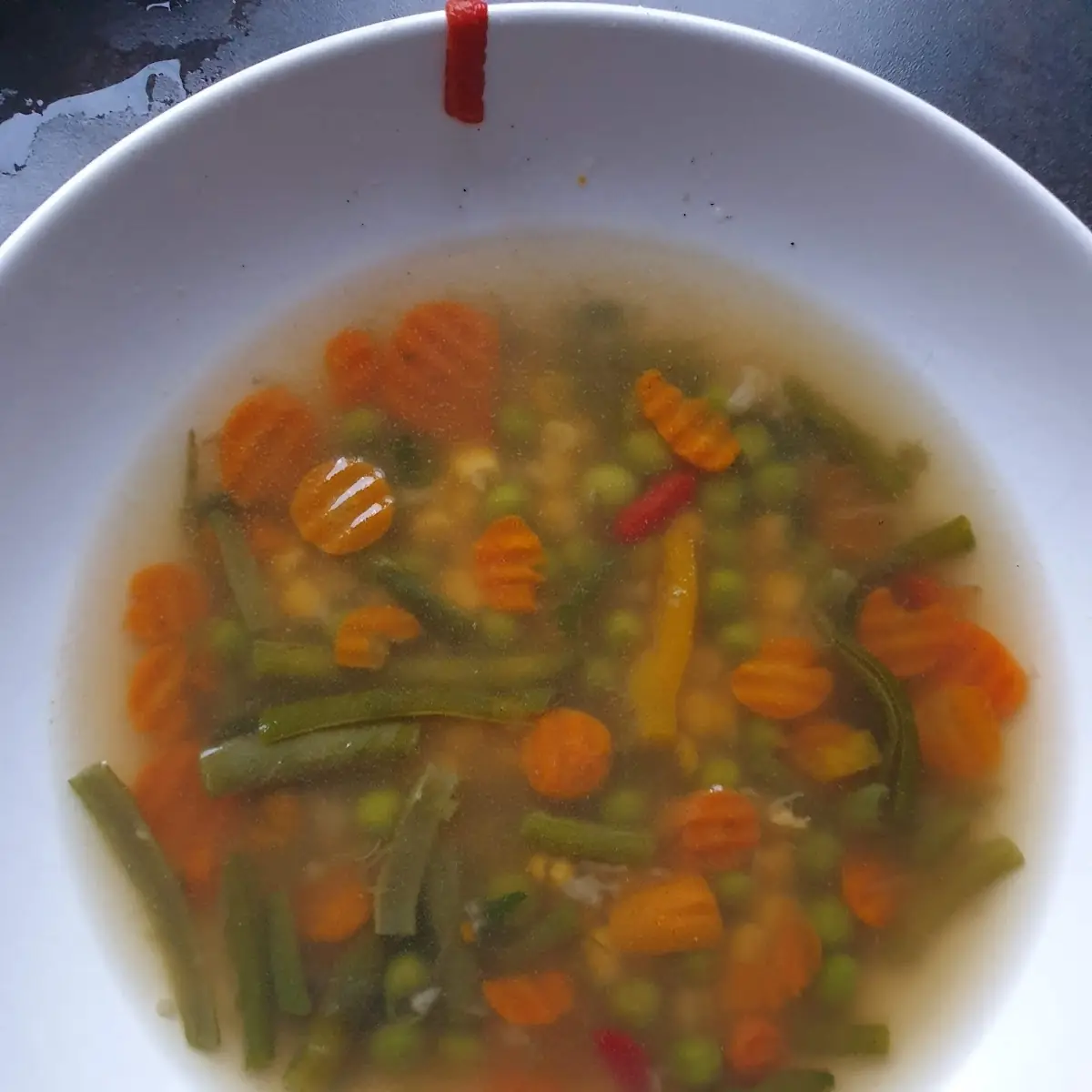 Minestrone Oder Brühe Mit Iglo TK