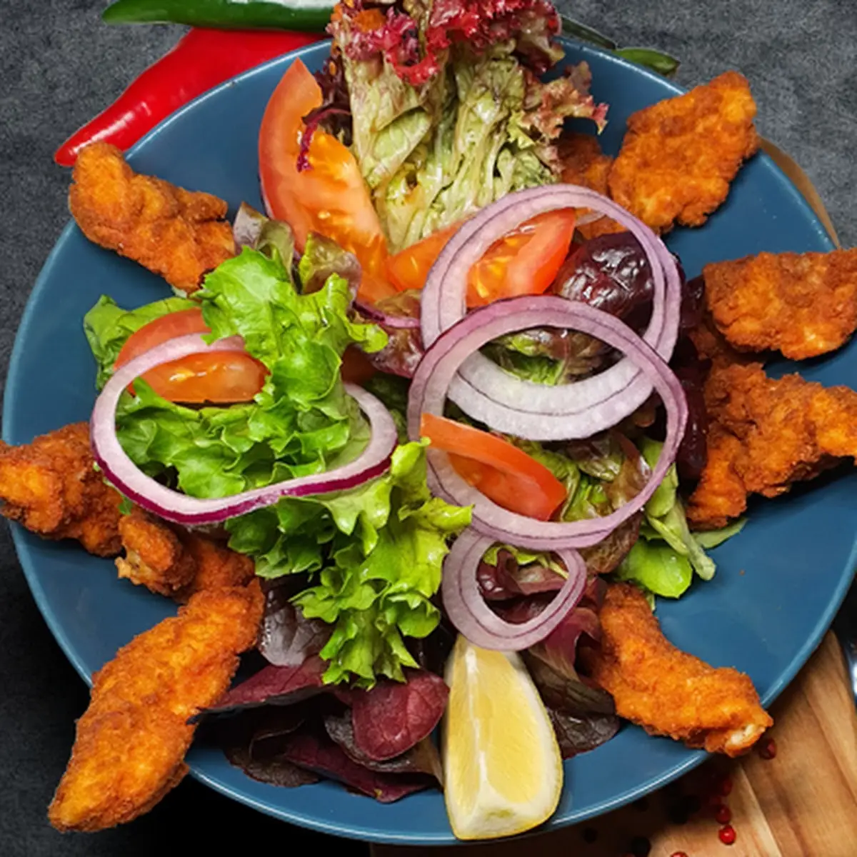 Gebackener Hühner-salat