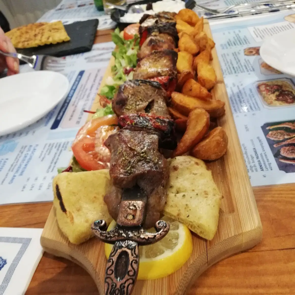 Riesenspieß Mit Bratkartoffeln