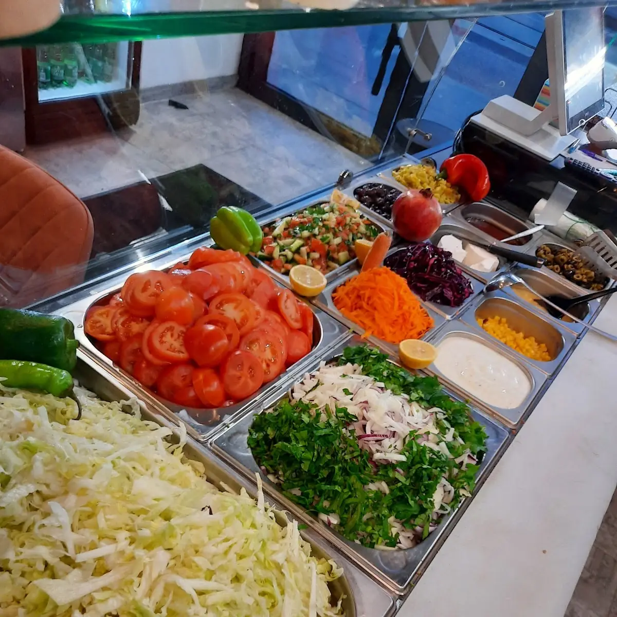 سلاط مشكل