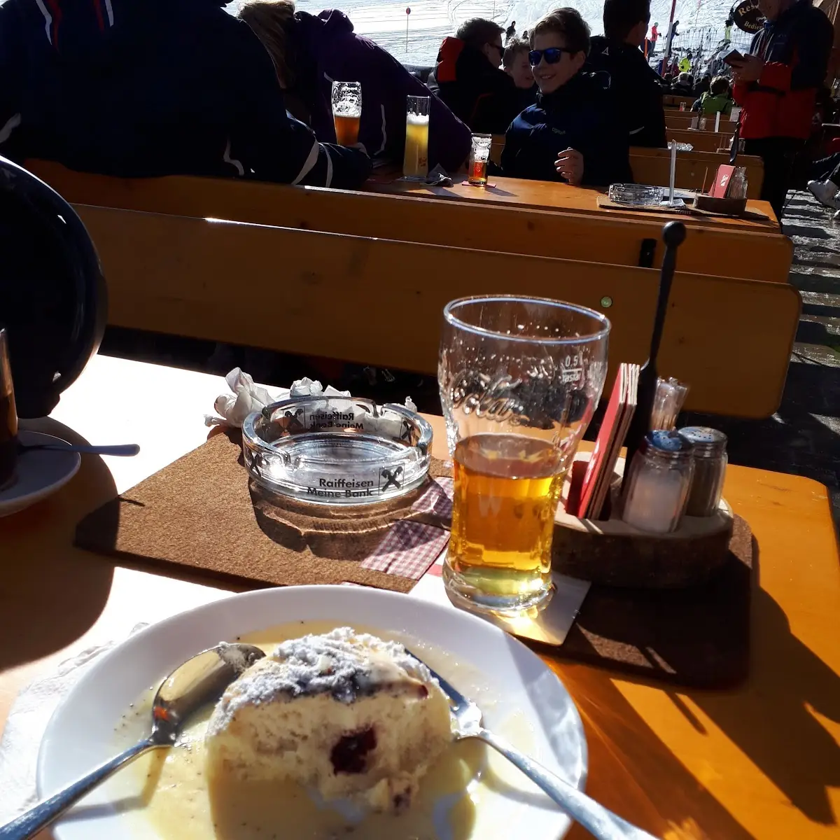 Germknödel Mit Vanillesoße Und Mohn