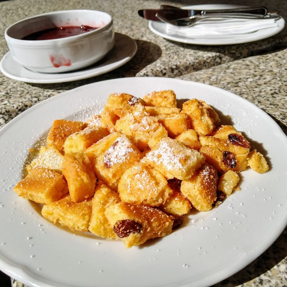 Kaiserschmarrn Mit Zwetschkenröster