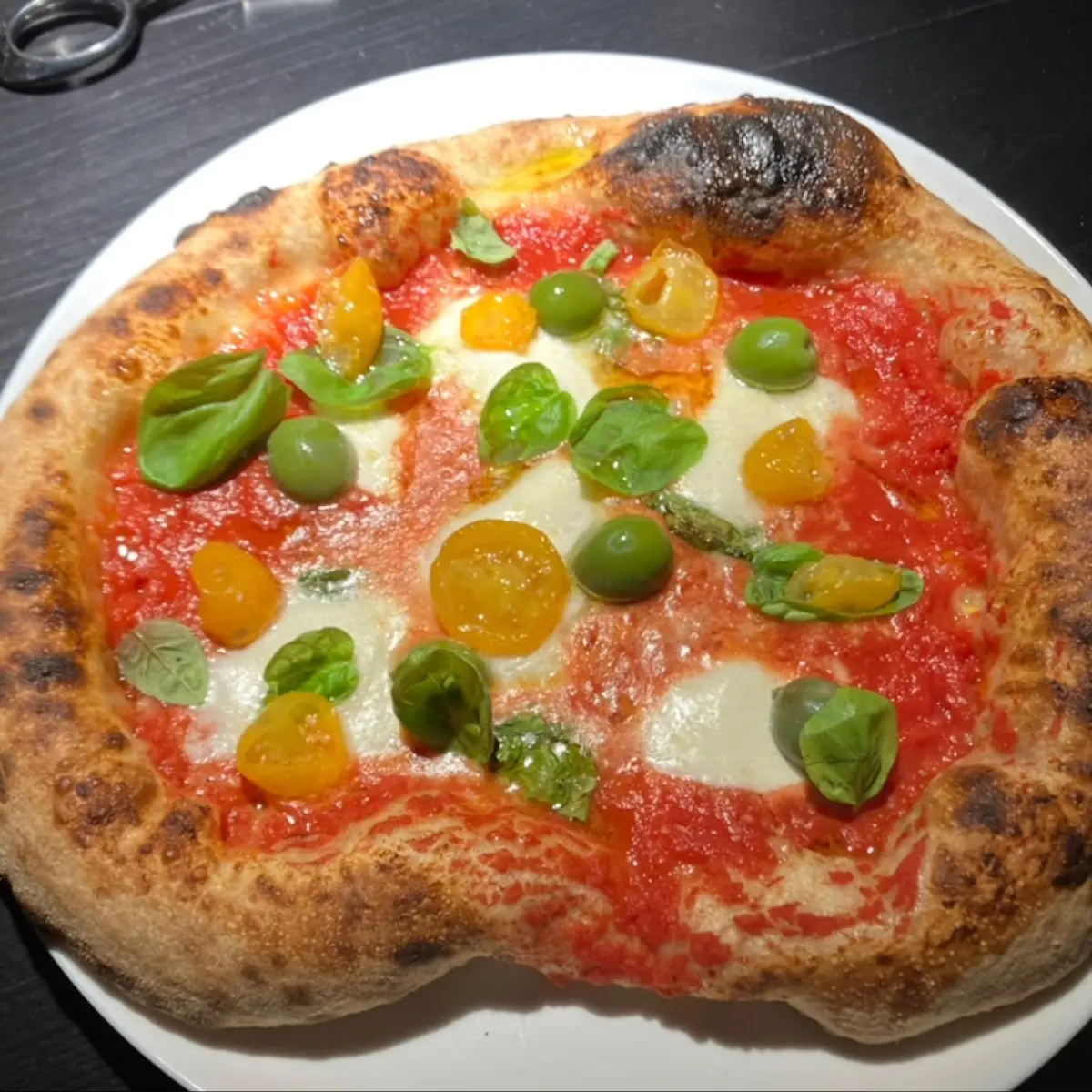 Pizza Funghi Und Pizza Alice E Cipolle