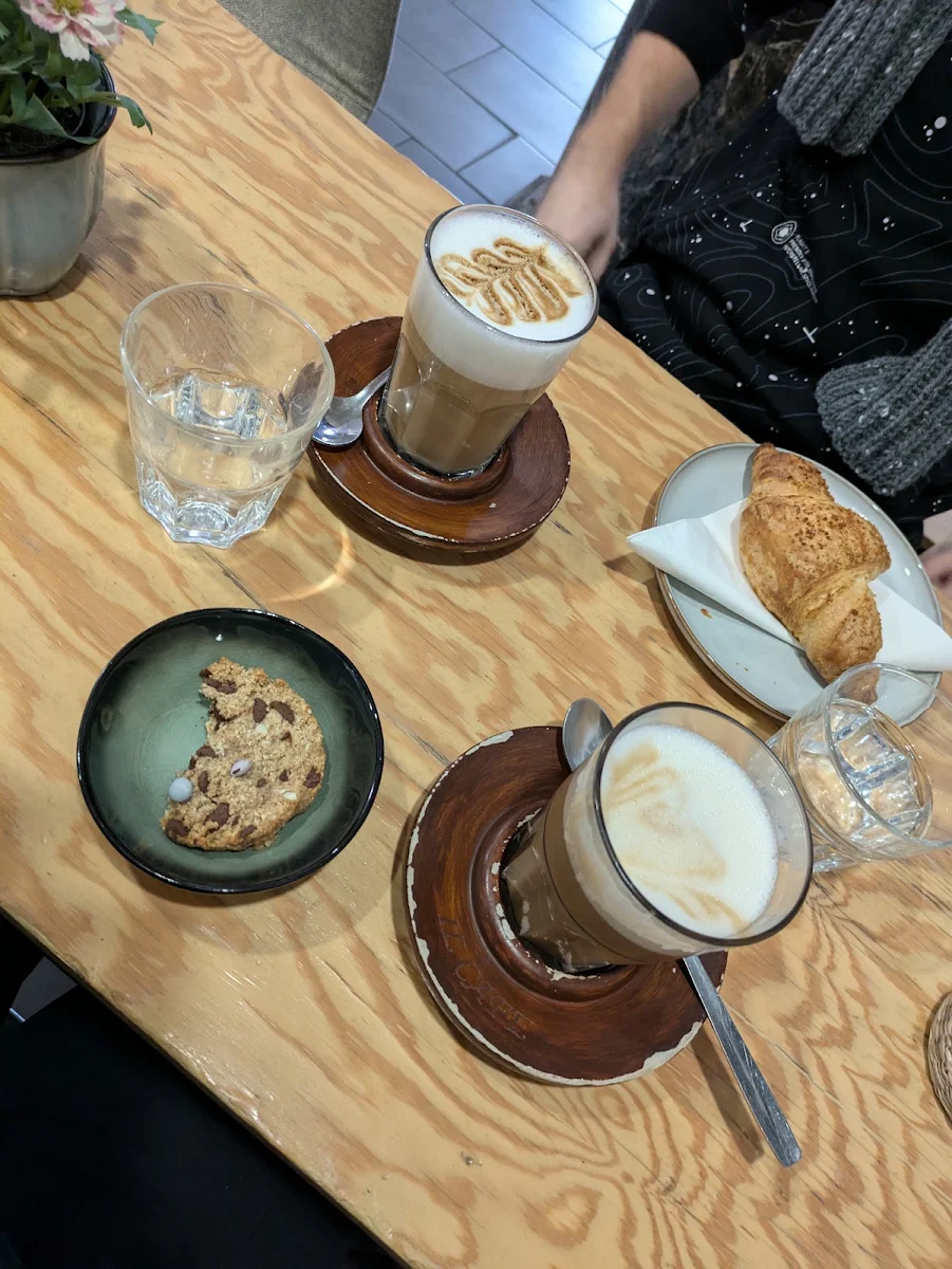 Croissant Vanilla Latte Macchiato Veganer Cookie