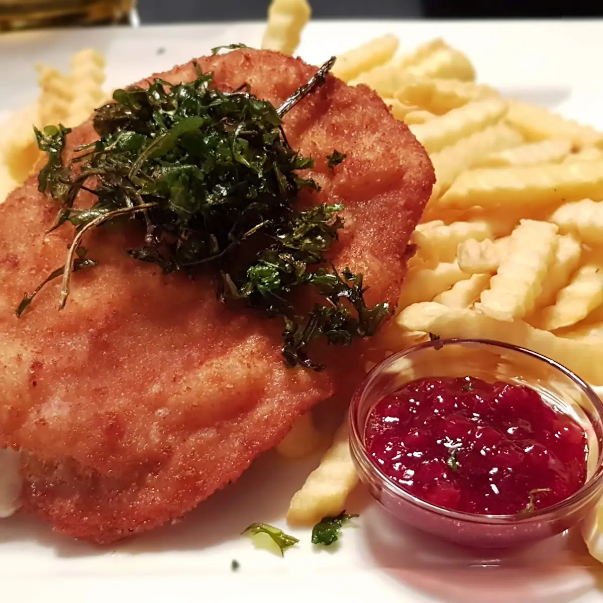 Wiener Schnitzel Mit Pommes Frites