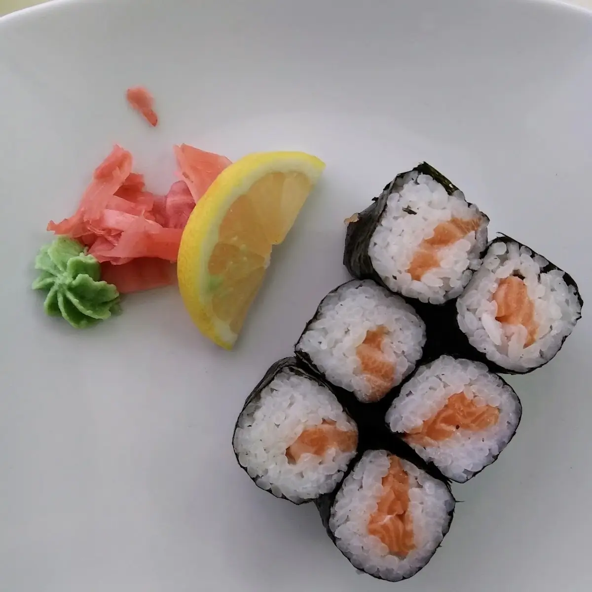 Lachs Maki