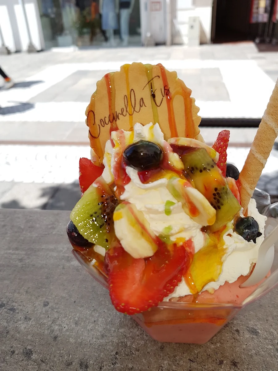 Früchtebecher