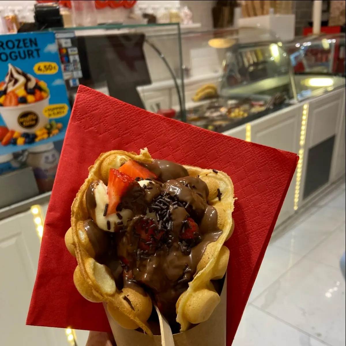 Waffel Dubai