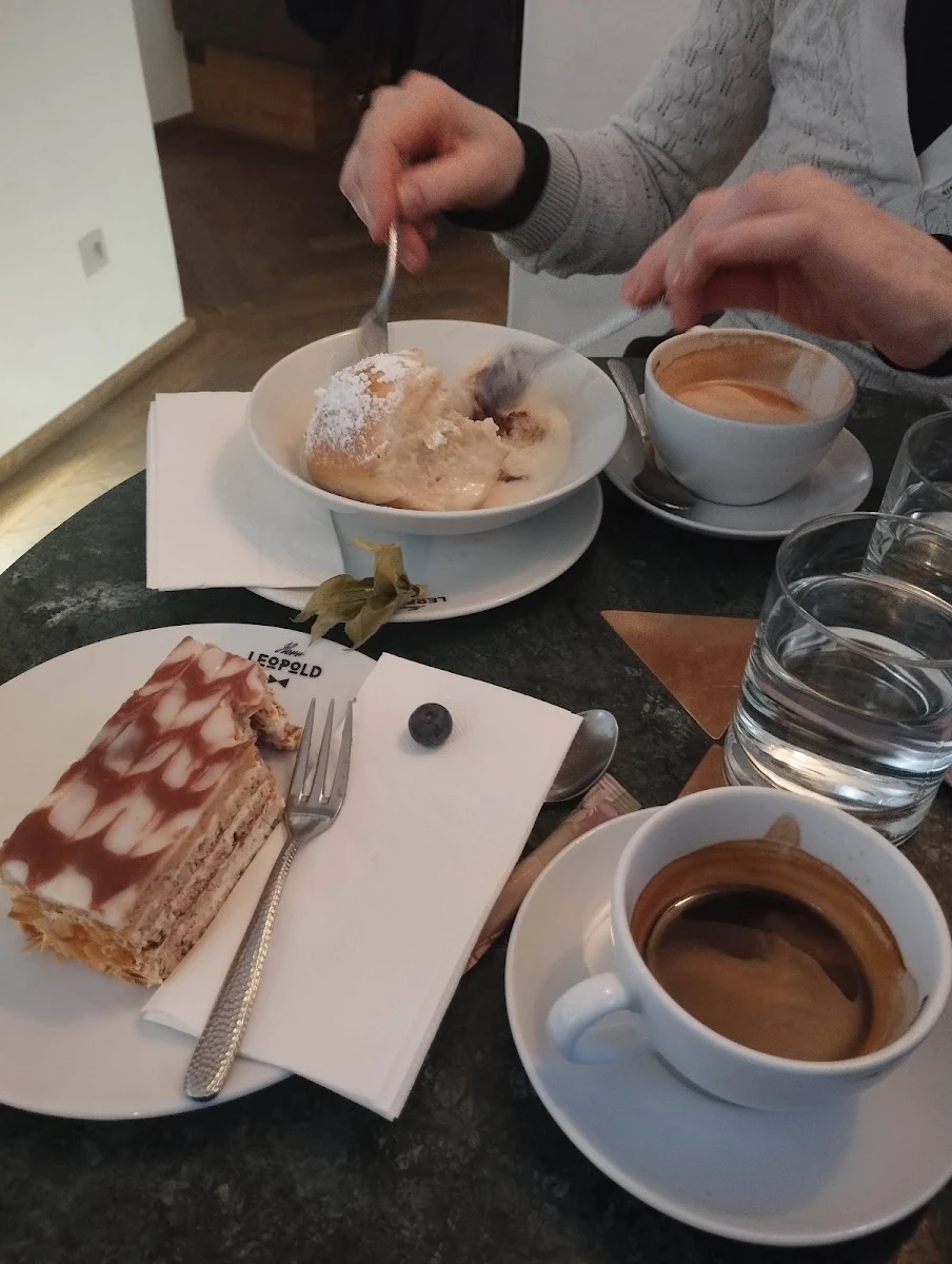 Buchteln